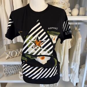 Asphalt size small black graphic floral print Tee shirt NWOT edgy, skater, 2665